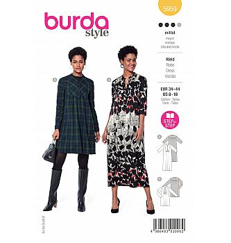 Kroj Haljina sa ruskim ovratnikom i plastronom