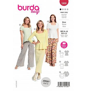 Kroj Bluza z oglatim izrezom in volanom