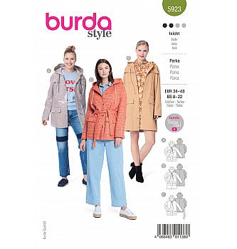 Kroj Parka s kapuco in žepi