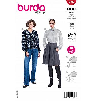 Kroj Bluza z asimetričnim zapenjanjem