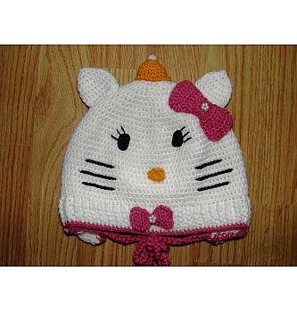 Podložena kvačkana kapica hello kitty za deklice