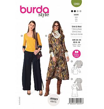Kroj Obleka in majica z raglan rokavi in globokim izrezom